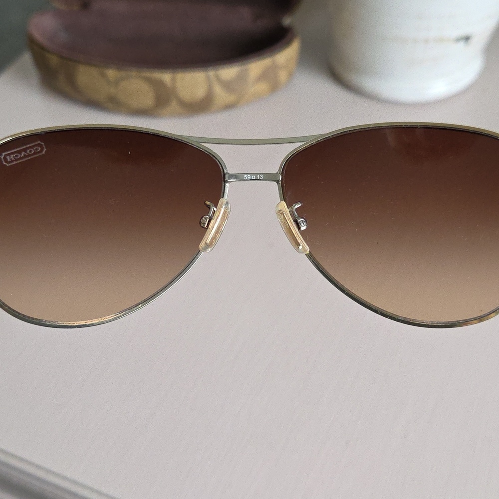COACH Legacy Stripe Aviator Kristina Sunglaases - Picture 4 of 15